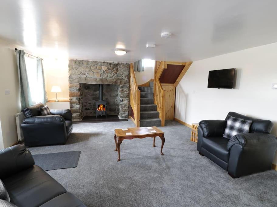 Ty Rhos, Farm Stay, Sleeps 4, Rhoshirwaun 2 Miles From Aberdaron Exterior photo